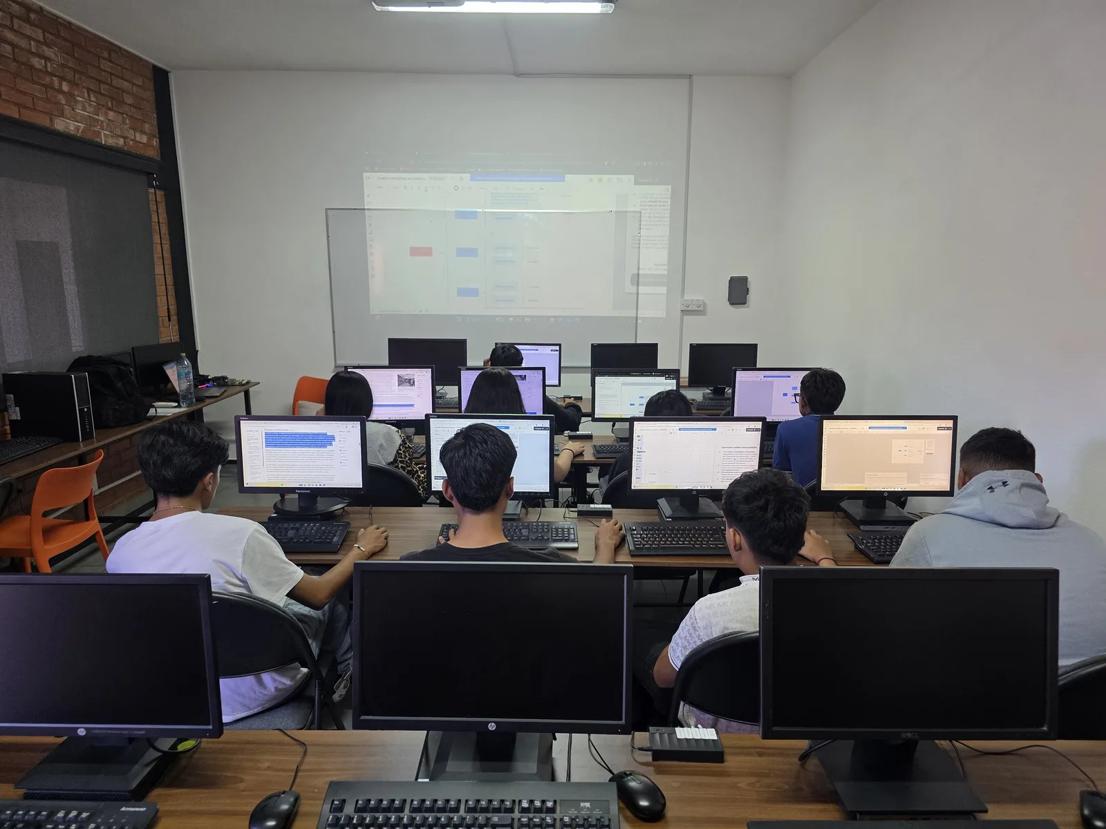 Laboratorio de Cómputo